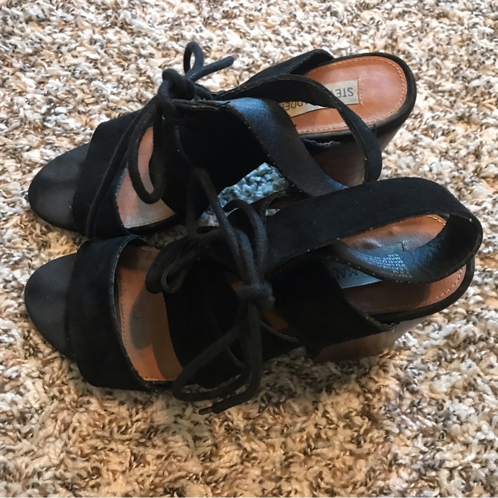 3/$20 Steve Madden Emalena Black Suede Dress Sandal - Picture 8 of 12
